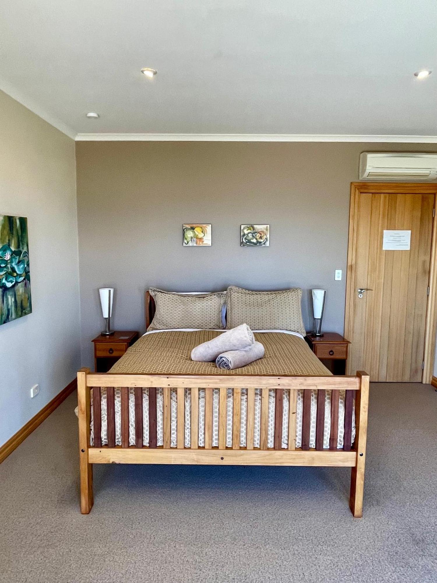 Parautane Lodge Nelson Extérieur photo