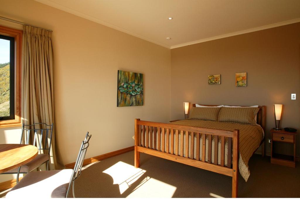 Parautane Lodge Nelson Chambre photo